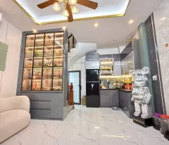 house for sale in linh nam - hoang mai - hanoi - 32m2 - frontage 5m - 5 floors - 3 bedrooms - offering 6.8 billion.