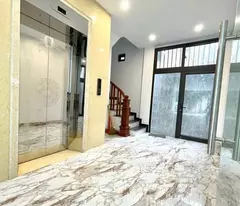 house for sale in linh nam ward center - area 36m2 - elevator - price just over 5 billion - red book awarded