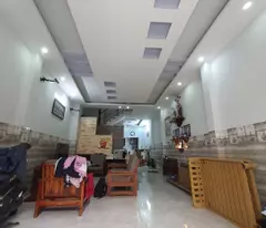 house for sale in luy selling bichia po ngoc hau right at district committee, 68m2, 3 floors price 6.3 billion (tl)
