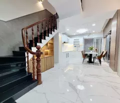 house for sale in ly thai to, district 10, hxh (4.9x10.) 3 floors for only 6.7 billion.