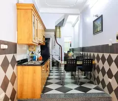 house for sale in me tri, nam tu liem district, 5 floors, 3 bedrooms, near car, adjacent to pham hung street, slightly 3 billion