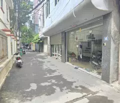 house for sale in me tri thuong 46m – car entrance to the house – car business away – wide frontage – 3 side