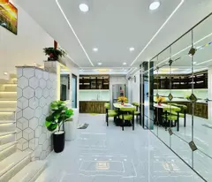house for sale in ngo quyen, district 10, car alley, 1 station frontage, only 5.8 billion.