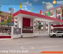 house for sale in ngoc lam, long bien, beautiful house to live in, 30m2 x 3.5m x 50m to car, price 4.7 billion