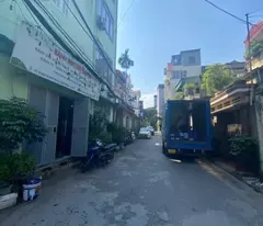 house for sale in ngoc thuy center - 63m² - area 4m - price 11.9 billion - owner's red book