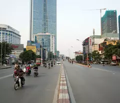 house for sale in nguyen chi thanh, ba dinh, divided lot, open alley, 2 open spaces, car 52m2, 3 floors, 3.3m floor, only