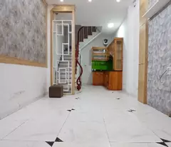 house for sale in nguyen chinh, hoang mai, farm lane near cars, 30m2, 5.8 billion