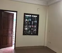 house for sale in pham than duat, cau giay, subdivided lot, car-accessible lane, 50m2, 5 floors, only 17.5 billion