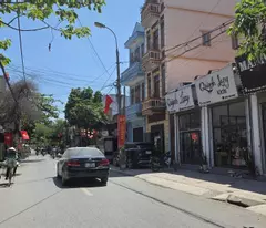 house for sale in phu luong 40m2, 5m, clear alley, cars avoiding each other, elevator, new house right away.