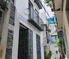 house for sale in phu nhuan center 68m2 income 45 million/month price 6 billion 400.
