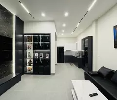 house for sale in prime location near kim giang street, hoang mai, mt 4.5m, 34m2, 8.4 billion