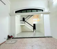 house for sale in quan nhan, nhan chinh, thanh xuan, area 69m2, 16t, house right on the street, car bypass, business.