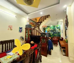 house for sale in quan nhan, thanh xuan, near car, near lake, 42m2, 9.4 billion