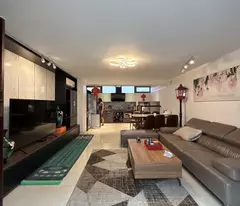 house for sale in quang trung ha dong, 4 floors, beautiful location, prime business car parking area of 75m2 costs only 12.5 billion