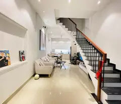 house for sale in quynh lane, hai ba trung, 32m, 5 floors. price: 6.88 billion