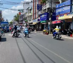 house for sale in rach ong market, good business, 88m2 only 10 billion 299