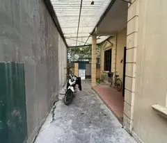 house for sale in tay ho center for 11.5 billion 74m2 thong alley, no amenities missing