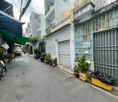 house for sale in tay thanh truck alley, tan phu district. 4 x 17m, 5.8 billion. the law is clear.
