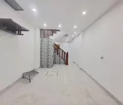 house for sale in thanh xuan district, wide thong lane, near the street, 35m 5 floors price over 6 billion