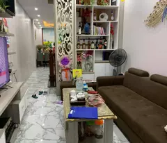 house for sale in the center of van quan urban area, rural lane near the street, built by people, 34m2, 6.6 billion
