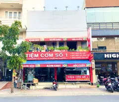 house for sale in the central front of district 3 - 43a ly chinh thang