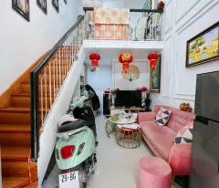house for sale in thong phong alley, ton duc thang, 4 floors, 25 meters, 3 bedrooms. shallow alley near the street