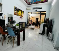 house for sale in thu duc, hiep binh phuoc, highway 13. 4x32m, 128m2, 3 bedrooms, living room, 7.45 billion. contact: 0933125879
