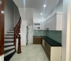 house for sale in thuy khue, tay ho, 31m2, wide frontage, price 5 billion