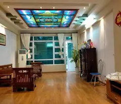 house for sale in tran phu ha dong, car park entrance, two steps to van quan lake, 55m2, more than 17 billion