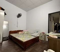 house for sale in tran quoc hoan, cau giay, divided lot, 2 open spaces, car lane, 35m2, 3 floors, only 14.5 billion