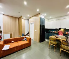 house for sale in tran thai tong, cau giay, corner lot, 2 open spaces, 38m2, 5 floors, 5.6m2, only 9.8 billion
