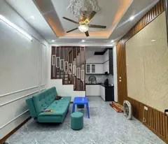 house for sale in vinh hung 25/28 m2. 5 floors. 3.75m frontage price 5.8 billion hoang mai hanoi