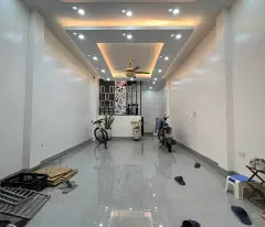 house for sale in vinh hung, hoang mai, 45m, 5 floors, corner lot, car lane, few steps to the street, business