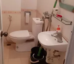 house for sale in vinh phuc, ba dinh - 30m2 - about 5 billion - 100m to car