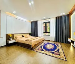 house for sale in vu trong phung, straight alley, 30m - 60m from the street, x 5 floors, 5.5m frontage