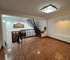 house for sale in vuong thua vu area, thanh xuan 50m2, 5t, mt 4.8m, car parking, 10m to car street