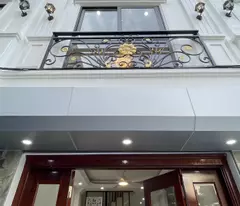 house for sale in xuan phuong, nam tu liem. 32m2 square window, 5 floors with beautiful furniture available in nha trang
