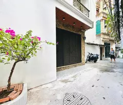 house for sale, lane 132, cau giay, 59m x 5 floors, price 15.5 billion, 20m from car