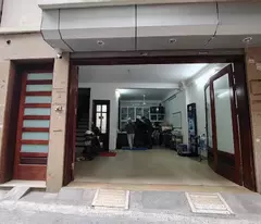 house for sale, lane 135 nguyen van cu, ngoc lam street, car garage 46m x 5t, built by owner, price more than 14 billion, still remaining