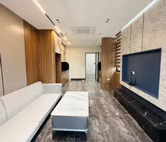 house for sale, lane 193 bo de, car, just over 9 billion, still remaining.