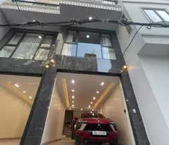 house for sale, lane 94, thuong thanh, 40m x 6t, garage, elevator, 11 billion, still remaining