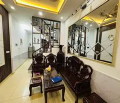 house for sale ly in cau giay vip area - area 35m2x4t - wide lane - near street - price 8.15 billion