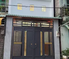 house for sale near spring market - 3 bedrooms - price just over 2 billion - call me to see the house