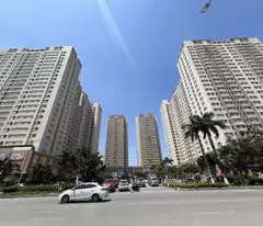 house for sale next tan tay do - front 5m - avoid cars - business - next to hoang quoc street