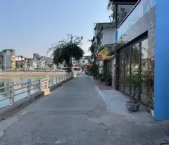 house for sale ngoc lam - long bien - 33m2 x 5t - mt 5.6m - 7.5 billion - cars stop day and night