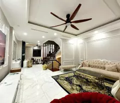 house for sale nguyen khuyen _oto parking 50m, 5 floor kimh doanh nha