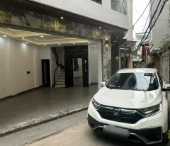 house for sale nguyen van cu, long bien, hanoi, 4-seater car in the house, area 48m, 7 floors, price 12 billion 900 million,