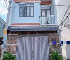 house for sale on 8m street, 56m2-2tang, right at hiep thanh bus station, district 12, 5 billion 0932030061