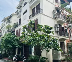 house for sale on au co street, tay ho, inside the dyke, frontage nearly 7m, 42m, 15 billion.