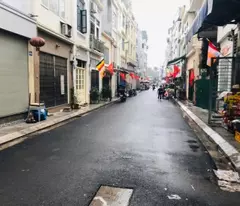 house for sale on bui xuong trach alley, thanh xuan, busy business 43m, car parking only 2.18 billion